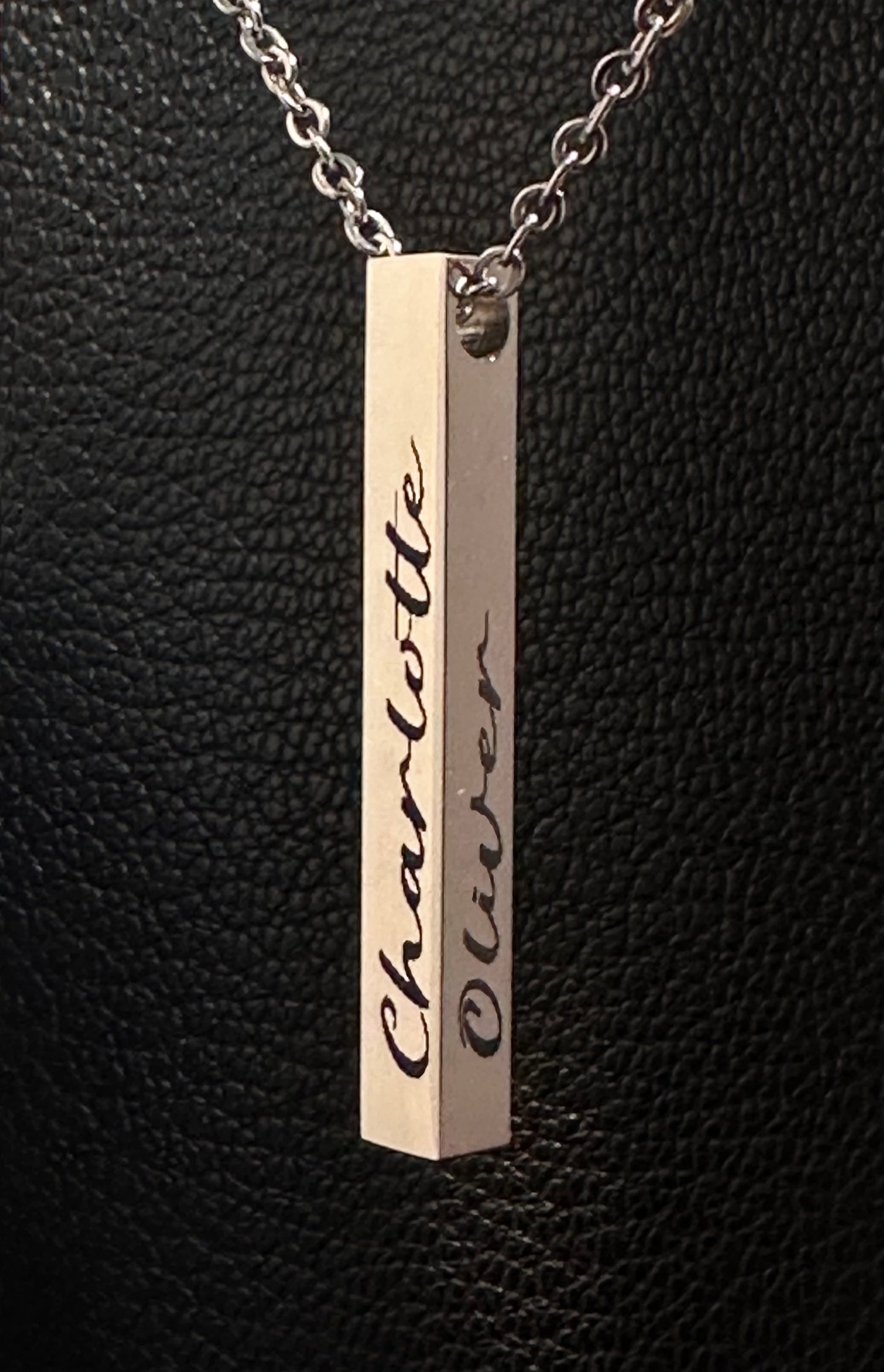 Customized Vertical Bar Necklace with Engraving