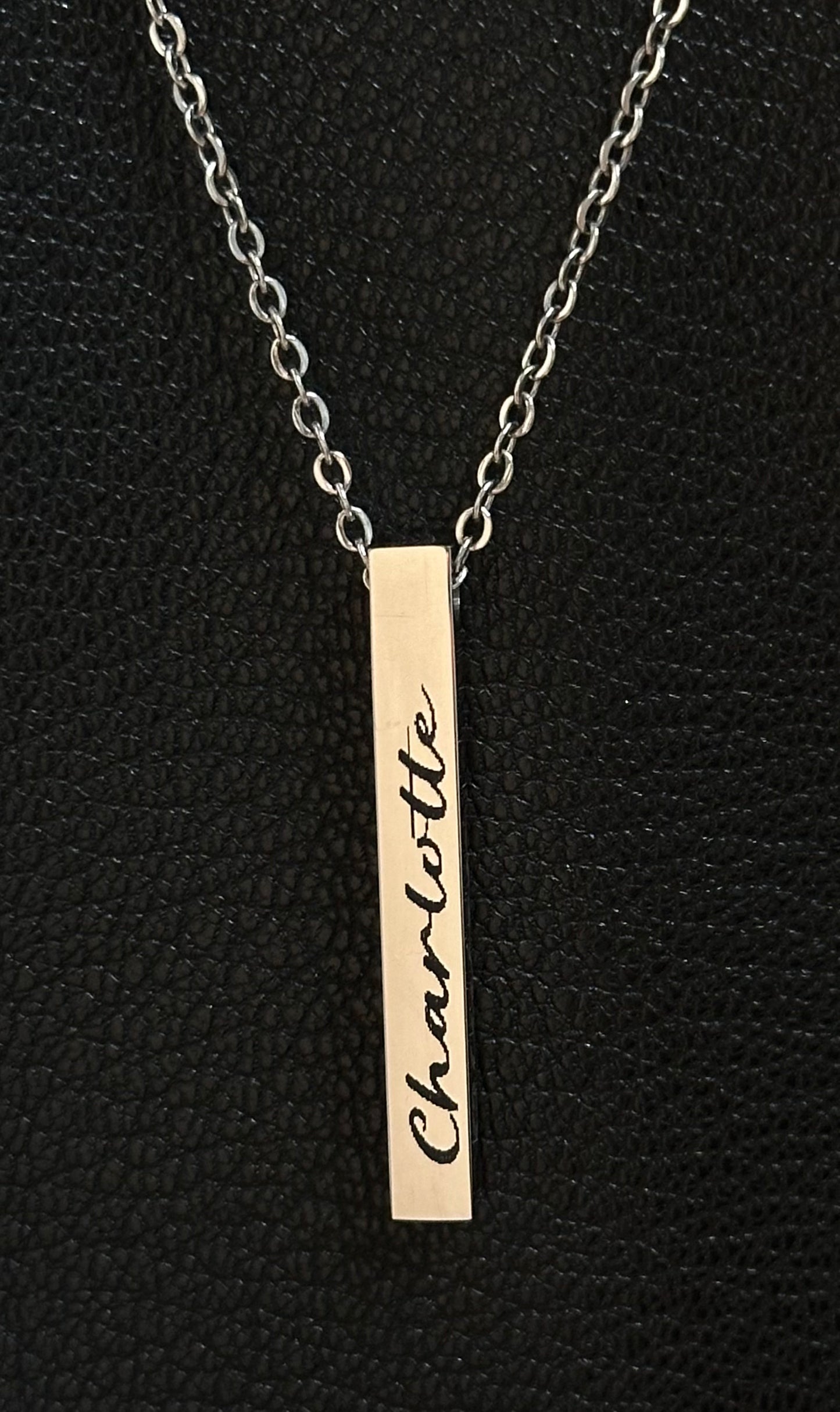 Customized Vertical Bar Necklace with Engraving